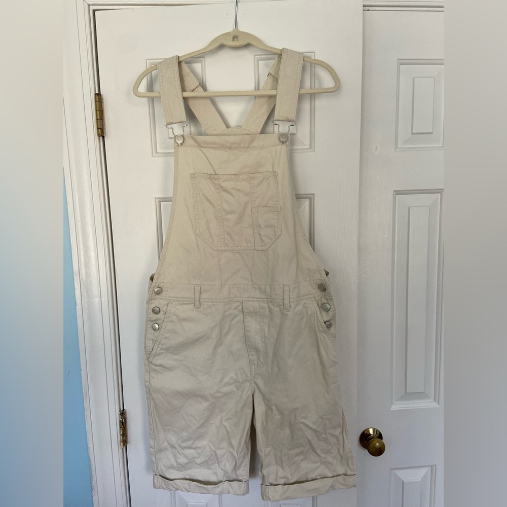 Forever 21 Men Medium Cream Overall Short Shortall